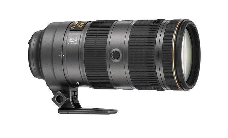 Verkaufsstart der Jubiläumsmodelle und -artikel von Nikon zum 100-jährigen Bestehen