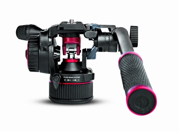 k_Video_head_NITROTECH_MVHN8AH_back_with_panbar Manfrotto präsentiert: Nitrotech Fluid Videokopf
