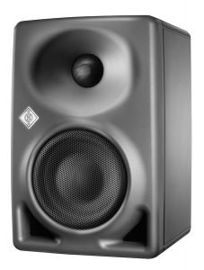 k_KH_80_DSP_Right Sennheiser und Neumann auf der IBC: Kameraton trifft Studio-Sound