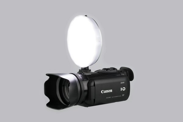 k_C_Lux+Videocam_C Neu bei Hensel: Aurora Lite Bank C LUX