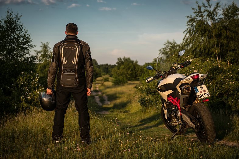 k_Moto Morini Granpasso Im Interview: Buchautor und Fotograf Julian Eichhoff