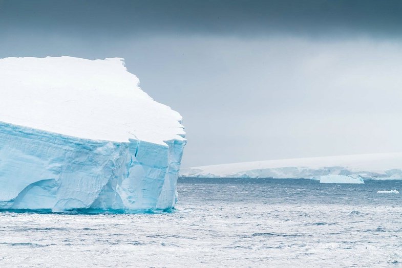 Der #alphaddicted Koffer ist jetzt in der Antarktis