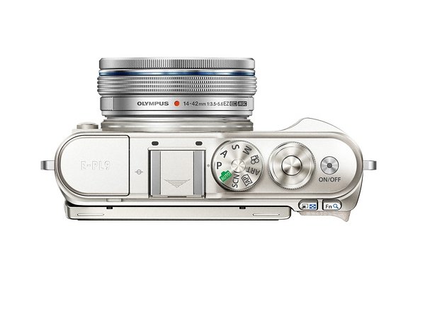 k_2_EPL9_WHT_TOP_1442EZ_SLV Olympus stellt die neue Kamera PEN E-PL9 vor