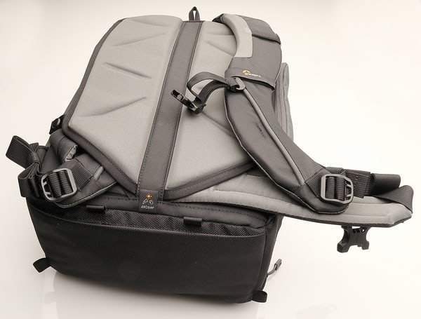 Testbericht Lowepro PRO TREKKER BP 350 AW II