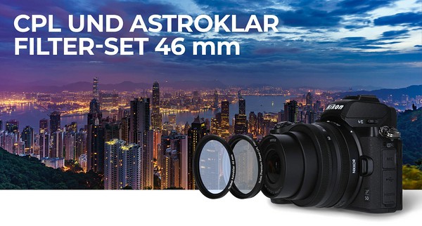 CPL und Astroklar Filterset an Nikon Kamera vor Landschaft. Zum Artikel Neue Rundfilter von Rollei
