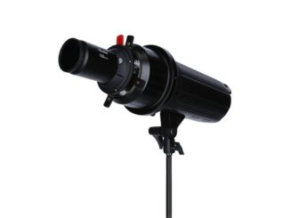Produktbild. Lichtformer von Rollei: optischer Fokus-Spotvorsatz mit 150-mm-Linse