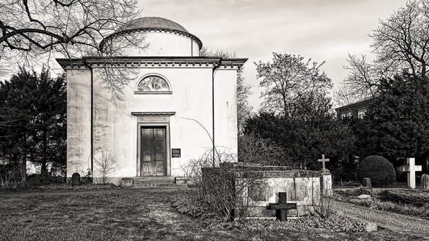 Schimmlemann-Mausoleum_Wandsbek-(1)_2026_DxO.jpg