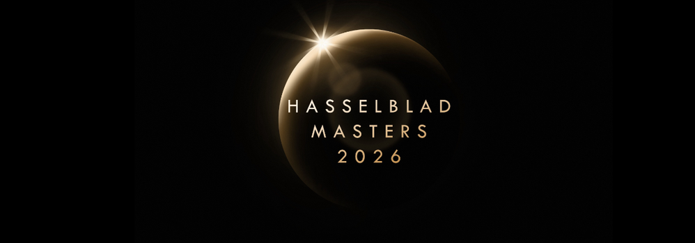 Logo der Hasselblad Masters 2026 vor dunklem Hintergrund.