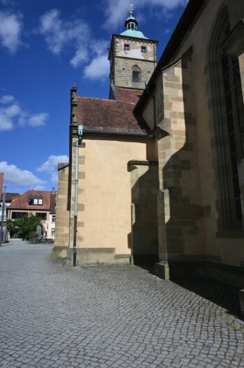 V8.jpg