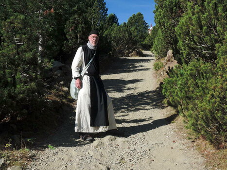 260900_0260_low.jpg