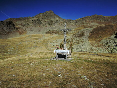 260900_0266_low.jpg