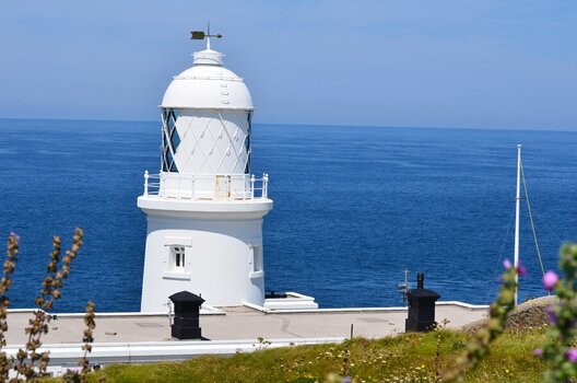 Pendeen Lighthouse 1.JPG