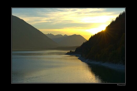 20081011175935_4324-g1.jpg