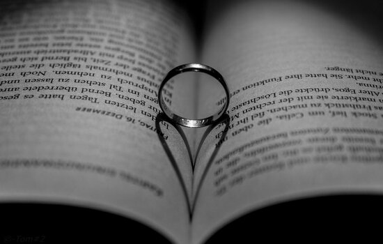 ring-shadow.jpg