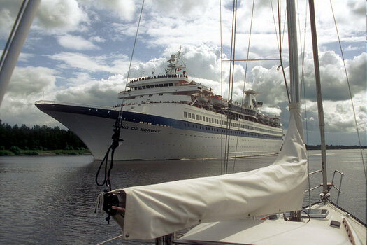IMG145-w.jpg
