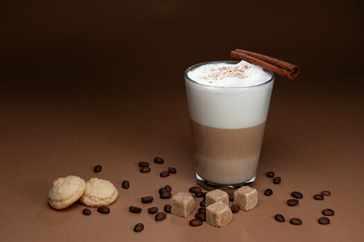 Latte Macchiato mit Zimt.jpg