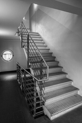 Skopar-Stahltreppe-bonnescape.jpg Skopar-Stahltreppe-bonnescape.jpg