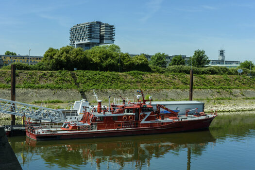 Feuerlöschboot_01.jpg
