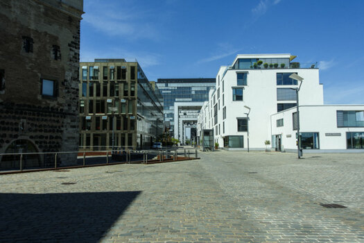 Rheinauenhafen-Köln_002.jpg