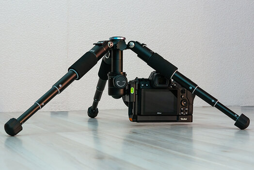 Rollei_Stativ_Compact_Traveler_Mini_M-1.jpg