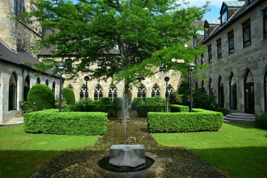 Klostergarten.jpg