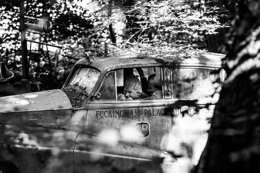 20200607_Autofriedhof_Neanderthal_bw_370_HF8_6202.jpg 20200607_Autofriedhof_Neanderthal_bw_370_HF8_6202.jpg