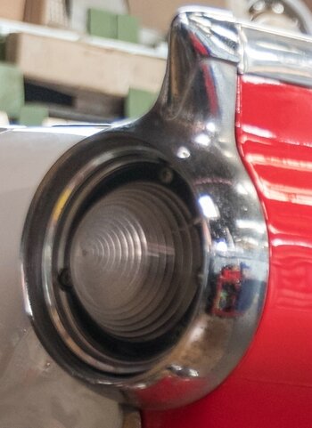 ar-203-01.jpg