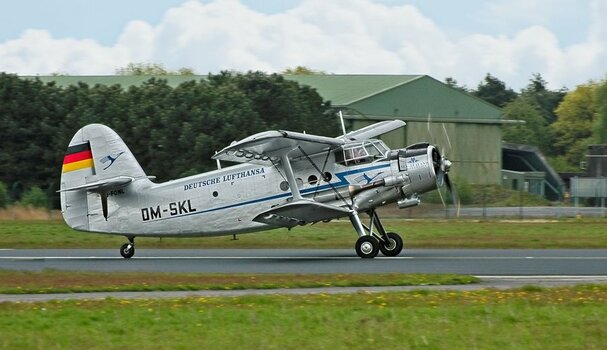 Lufthansa_Antonov_AN-2_1280.jpg