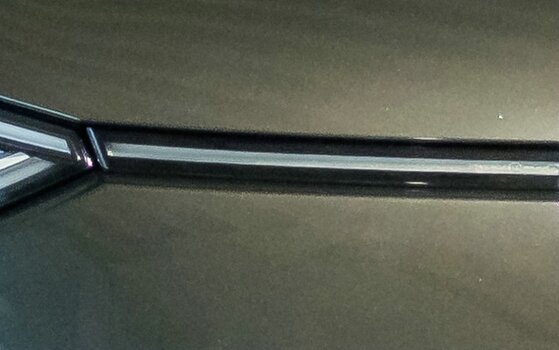 ar-211-02.jpg