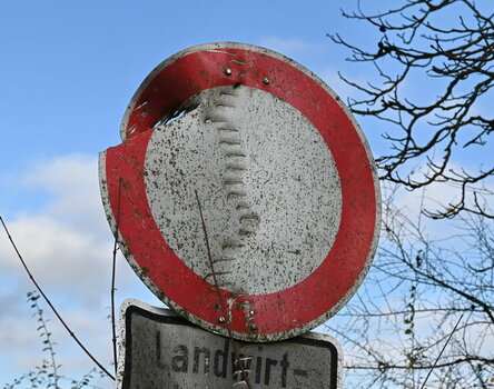 Schild.JPG