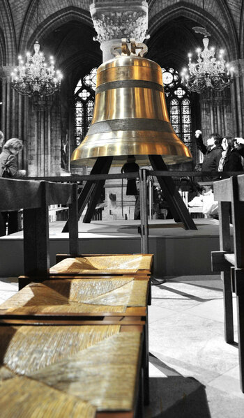 Bell SW - Gold.jpg