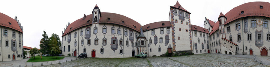 DSC_3306P, Füssen Hohes Schloss.jpg DSC_3306P, Füssen Hohes Schloss.jpg