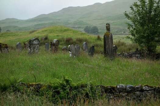 Verlassener Schottischer Friedhof.jpg