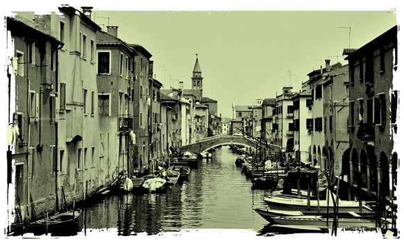 comp_Chioggia polaroid.jpg