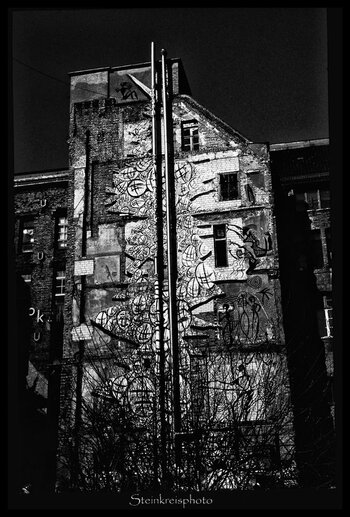 comp_Innen nach Außen SW, Berlin 1996.jpg