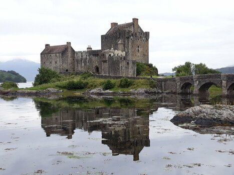 Eilean Donan Castle.jpg