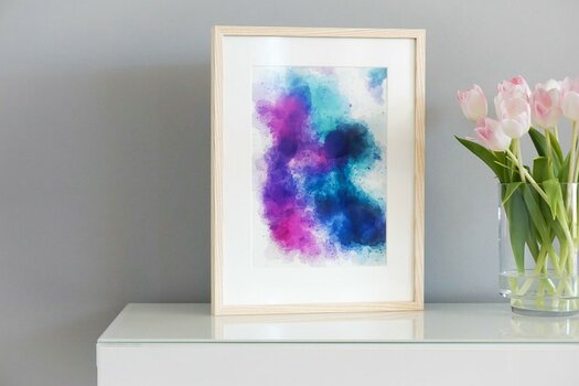k_@HALBE - Grafik Esche natur gerahmt auf Sideboard kompr.jpg