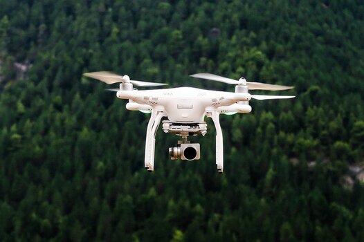 k_drone-1866742_1280.jpg k_drone-1866742_1280.jpg