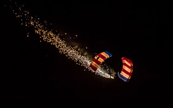 Patriot Parachute Team.jpg Patriot Parachute Team.jpg