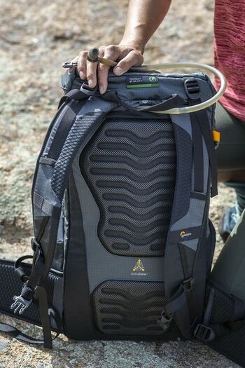 k_Emotional-image_Lowepro_PhotoSport-standard_9.jpg k_Emotional-image_Lowepro_PhotoSport-standard_9.jpg