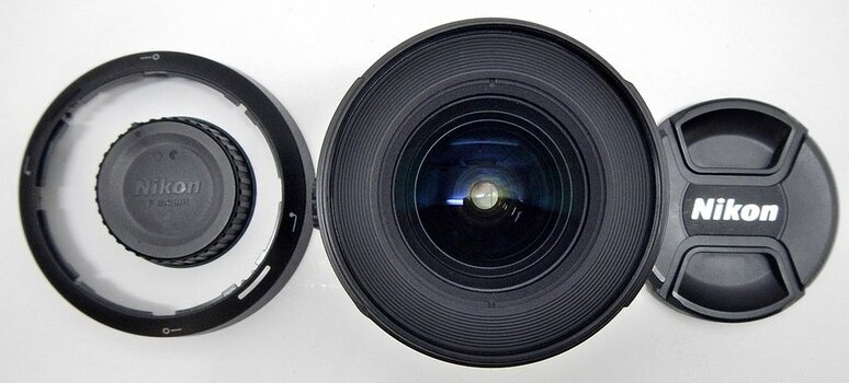AF-S Nikkor TILt/Shift 24mm 1:3.5 ED Asphaerical N