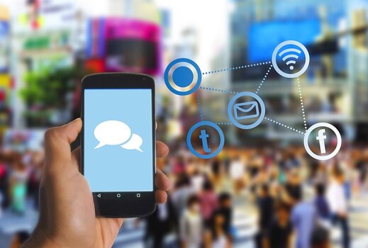 Smartphone mit App-Symbolen