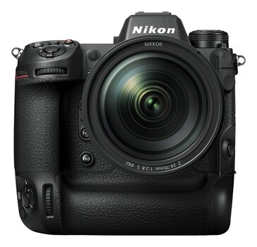 Produktbild Nikon Z 9 mit NIKKOR Z 24-70 2.8 Front