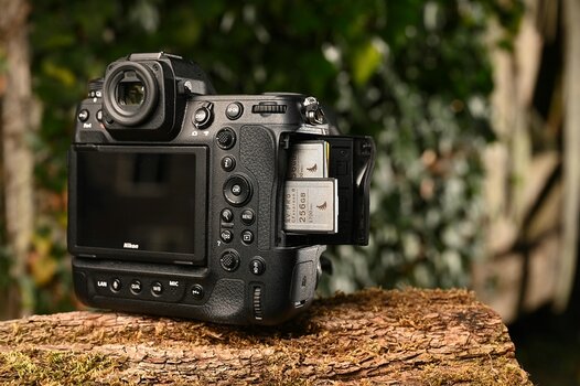 Produktbild Nikon Z 9 Rückseite