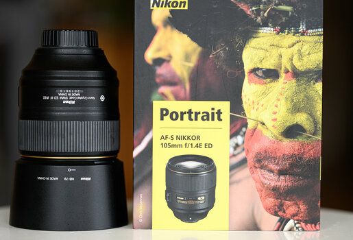 Nikon 105 f1,4 noch 2 Jahre Nikon Garantie