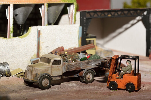 x Wiking Opel LKW.jpg