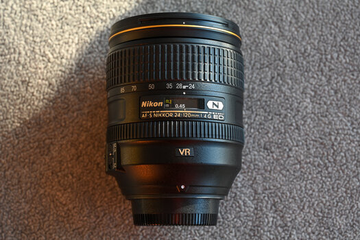 RESERVIERT ! Nikon AF-S 24-120 mm f.4 G ED VR