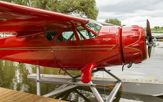Cessna 165 Airmaster with floats (2 von 4).jpg Cessna 165 Airmaster with floats (2 von 4).jpg