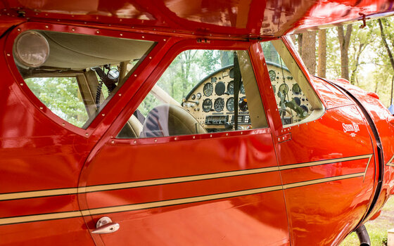 Cessna 165 Airmaster with floats (3 von 4).jpg Cessna 165 Airmaster with floats (3 von 4).jpg