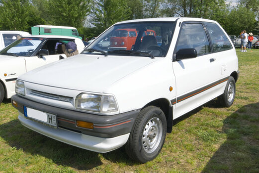 Mazda 121.jpg